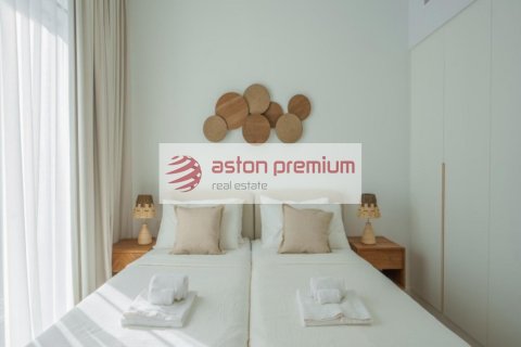 Квартира с 2 спальнями в Джумейра Бич Резиденс, ОАЭ №132489 22