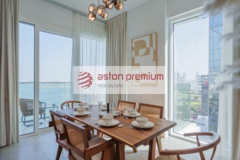 Квартира с 2 спальнями в Джумейра Бич Резиденс, ОАЭ №132489 12