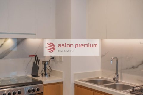 Квартира с 2 спальнями в Джумейра Бич Резиденс, ОАЭ №132489 20