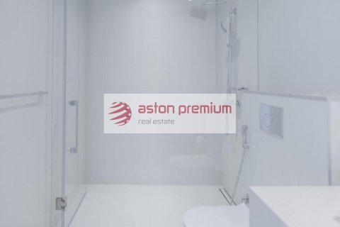 Квартира с 2 спальнями в Джумейра Бич Резиденс, ОАЭ №132489 21