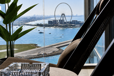 Appartement de 1 chambre à EMAAR Beachfront, UAE No. 208838