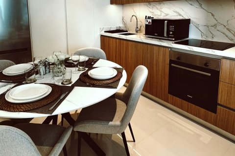 Appartement de 1 chambre à EMAAR Beachfront, UAE No. 208838 5