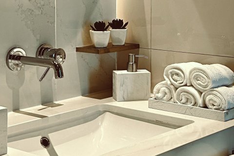Appartement de 1 chambre à EMAAR Beachfront, UAE No. 208838 26
