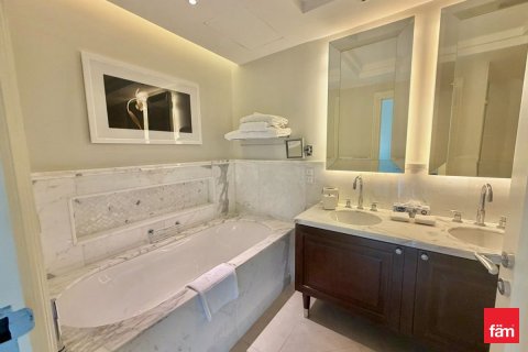 2 bedrooms Apartment in Downtown Dubai (Downtown Burj Dubai), UAE No. 161841 9