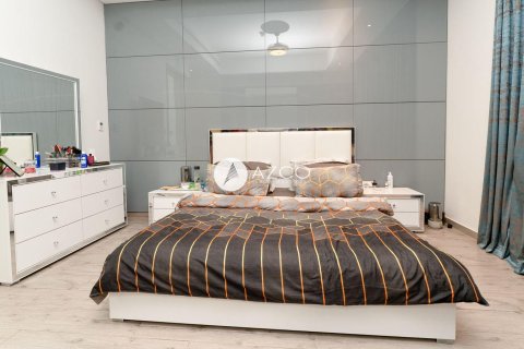 Villa de 3 dormitorios en Jumeirah Village Circle, UAE No. 101699 22