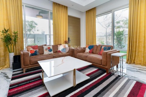 Villa de 3 dormitorios en Jumeirah Village Circle, UAE No. 101699 12