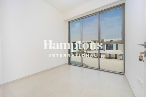 3 bedrooms Townhouse in Al Manara, UAE No. 144013 5