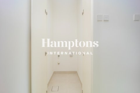 3 bedrooms Townhouse in Al Manara, UAE No. 144013 8