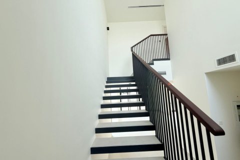 Villa de 4 dormitorios en Town Square, UAE No. 154474 4