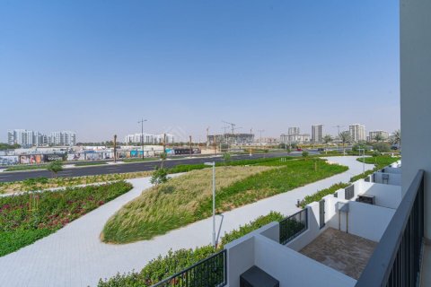 Villa de 4 dormitorios en Town Square, UAE No. 154473 8