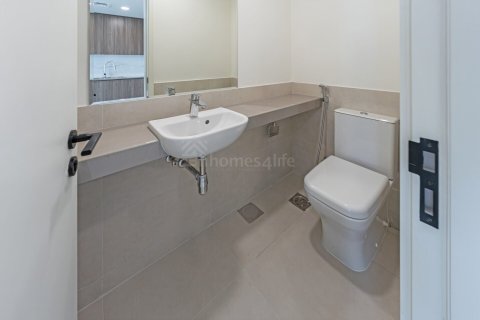 Villa de 4 dormitorios en Town Square, UAE No. 154473 3