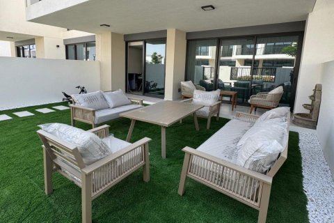 Townhouse de 3 dormitorios en Town Square, UAE No. 154472 2