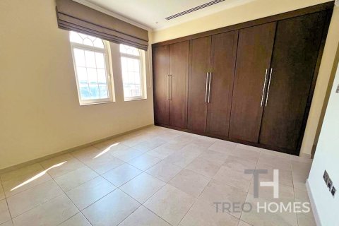 3 غرف نوم فيلا في Legacy, الإمارات العربية المتحدة رقم 81818 12