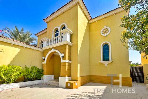 3 غرف نوم فيلا في Legacy, الإمارات العربية المتحدة رقم 81818 18