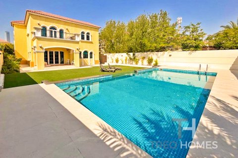 3 غرف نوم فيلا في Legacy, الإمارات العربية المتحدة رقم 81818 20