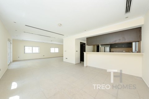 3 غرف نوم فيلا في Legacy, الإمارات العربية المتحدة رقم 81827 4