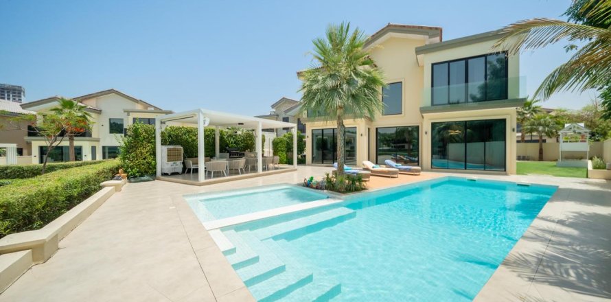 Villa de 5 chambres à Jumeirah Golf Estates, UAE No. 88408