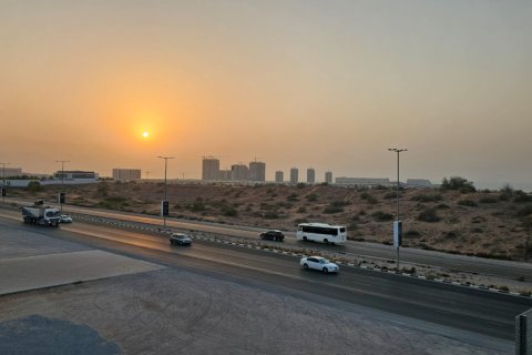 1 bedroom Apartment in Ras Al Khaimah, UAE No. 184267 4