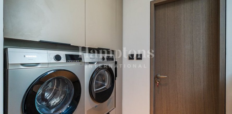 Villa de 4 dormitorios en Tilal Al Ghaf, UAE No. 148331