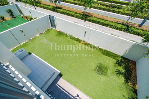 Villa de 4 chambres à Maple 3, UAE No. 209003 6