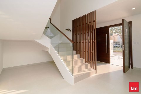 4 bedrooms Villa in Jebel Ali, UAE No. 143366 8