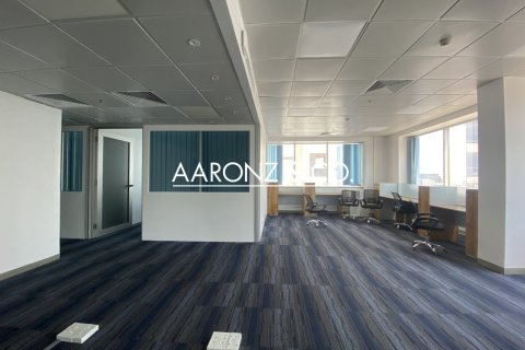 179مربع، مكتب في Sheikh Zayed Road, الإمارات العربية المتحدة رقم 111851