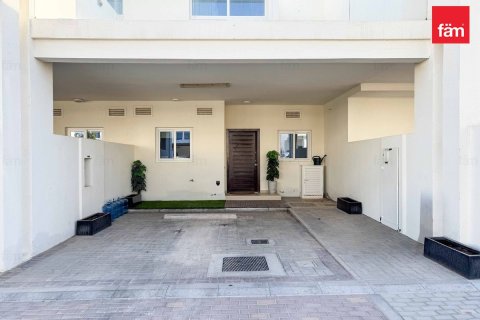 3 bedrooms Villa in Dubai, UAE No. 143531 19