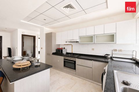 Apartment de 2 dormitorios en Business Bay, UAE No. 205523 5