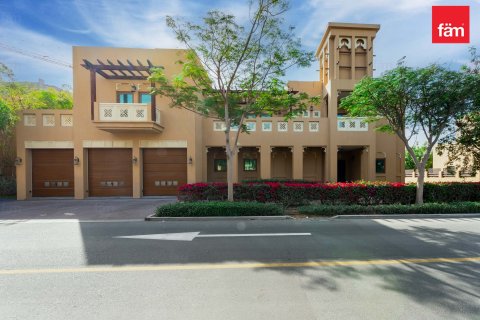 6 bedrooms Villa in Al Furjan, UAE No. 148532 15