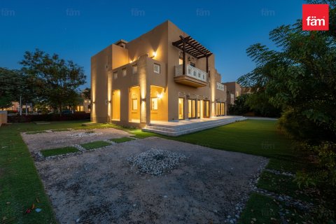 6 bedrooms Villa in Al Furjan, UAE No. 148532 3
