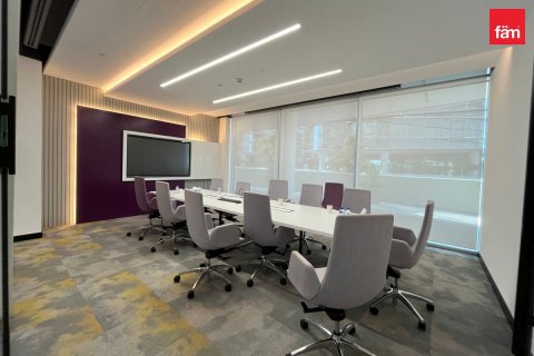 Office de 413.9m² à Umm Ramool, UAE No. 205586 4