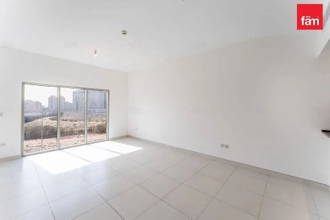 Apartment de 2 dormitorios en Motor City, UAE No. 205588