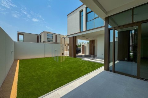 Townhouse de 3 dormitorios en Abu Dhabi, UAE No. 102033 6