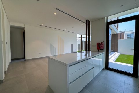 Townhouse de 3 dormitorios en Abu Dhabi, UAE No. 102033 11