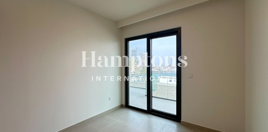 3 bedrooms Apartment in Mina Rashid, UAE No. 156437