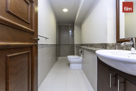 Townhouse de 3 dormitorios No. 126649 4