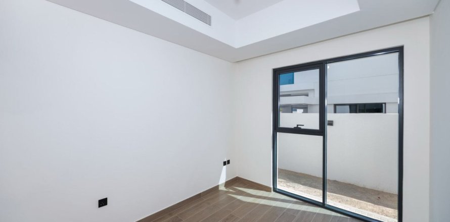 4 bedrooms Townhouse in Damac Lagoons, UAE No. 146663