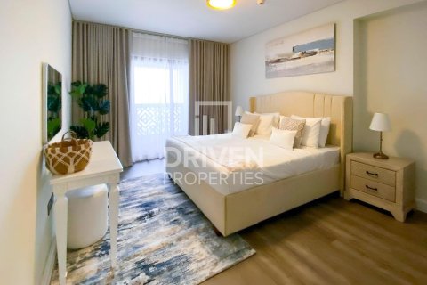 2 bedrooms Apartment in The Crescent, UAE No. 188467 9