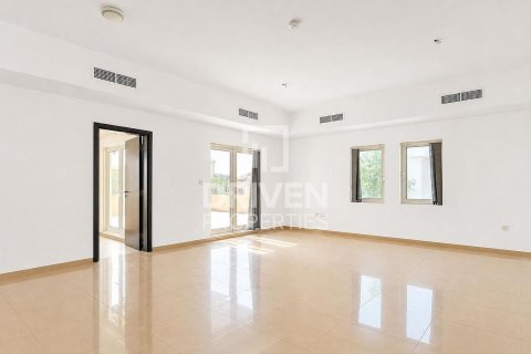 Villa de 5 dormitorios en The Villa, UAE No. 188469 5