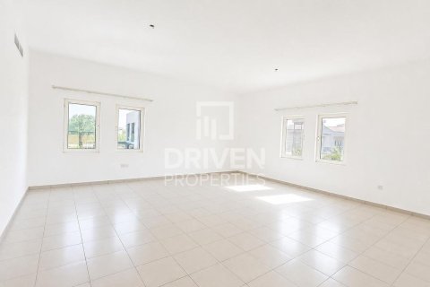 Villa de 5 dormitorios en The Villa, UAE No. 188469 15