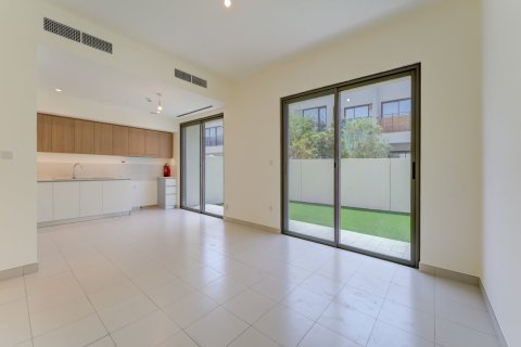 Villa de 3 dormitorios en Dubai South (Dubai World Central), UAE No. 149667