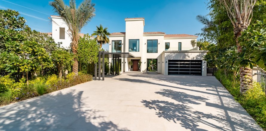 Вилла с 5 спальнями в Jumeirah Islands, ОАЭ №149668