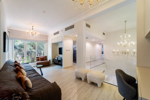 Villa de 5 chambres à Dubai Sports City, UAE No. 149671 17