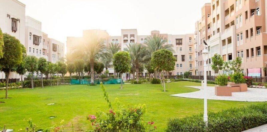 Apartment de 3 dormitorios en Al Furjan, UAE No. 167595
