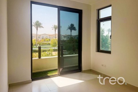 Villa de 3 dormitorios en Mira Oasis 3, UAE No. 174146 9