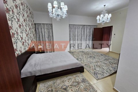 Apartment de 2 dormitorios en Sadaf, UAE No. 185327 8