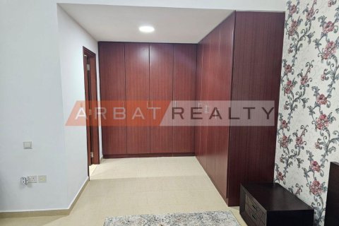 Apartment de 2 dormitorios en Sadaf, UAE No. 185327 9