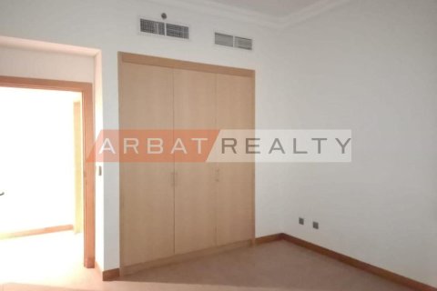 Apartment de 3 dormitorios en Shoreline Apartments, UAE No. 185322 10