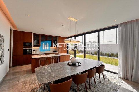 Villa de 4 chambres à Saadiyat Island, UAE No. 145796 3