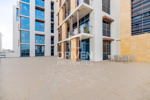 2 bedrooms Apartment in Al Jaddaf, UAE No. 137987 16